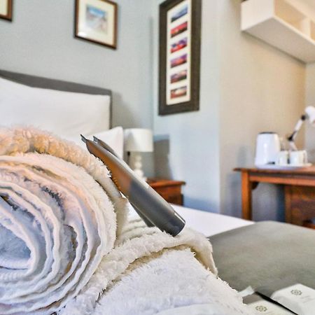 Sunbury Bed And Breakfast Йоганнесбурґ Екстер'єр фото