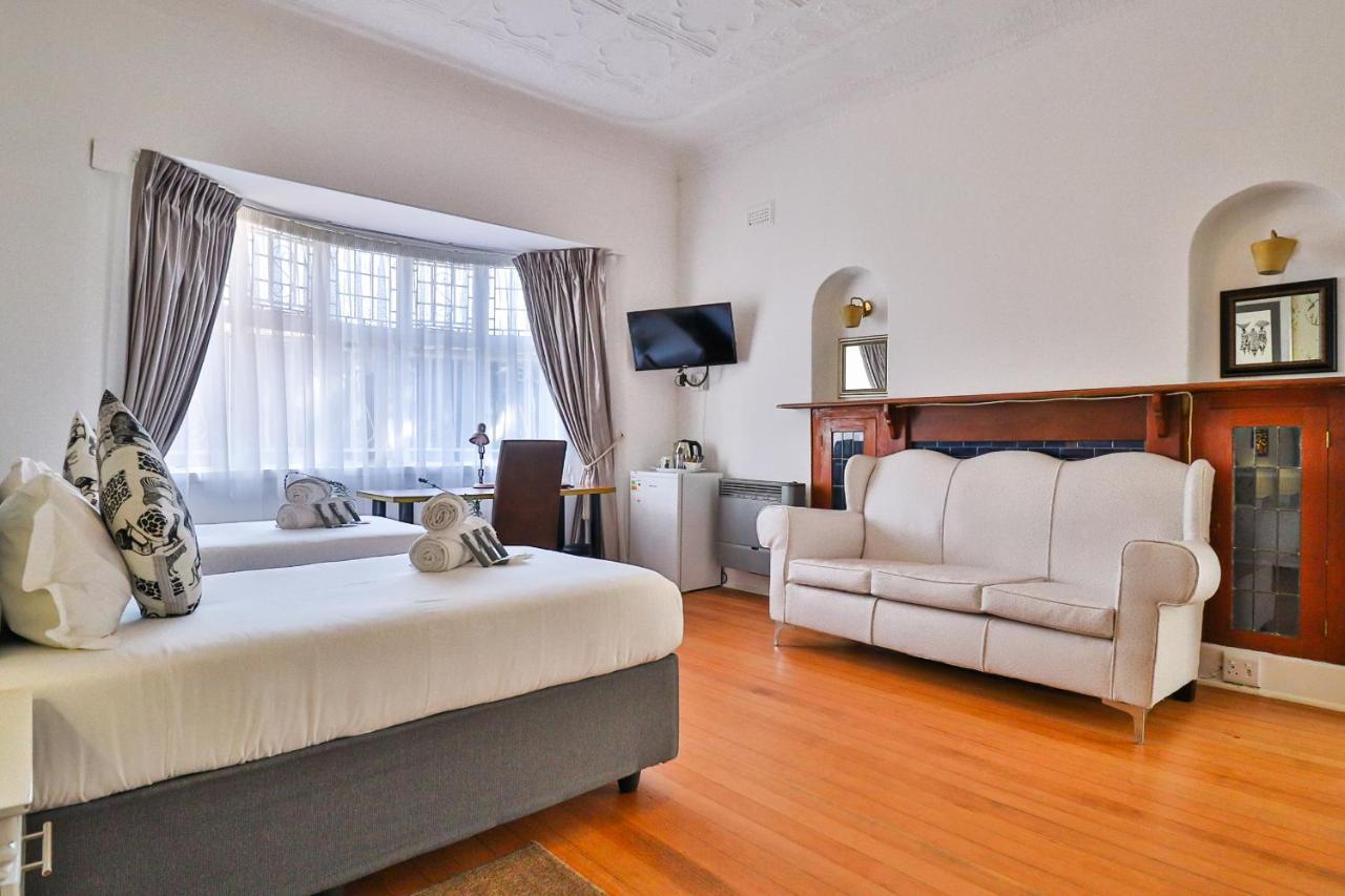 Sunbury Bed And Breakfast Йоганнесбурґ Екстер'єр фото
